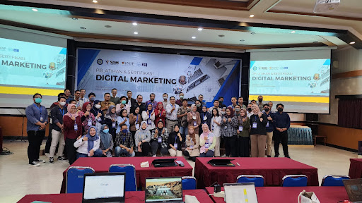 Gelar Pelatihan Digital Marketing Bersertifikat BNSP, ESQ Threesixty Bimbing Tenaga Pendidik Universitas Airlangga Surabaya