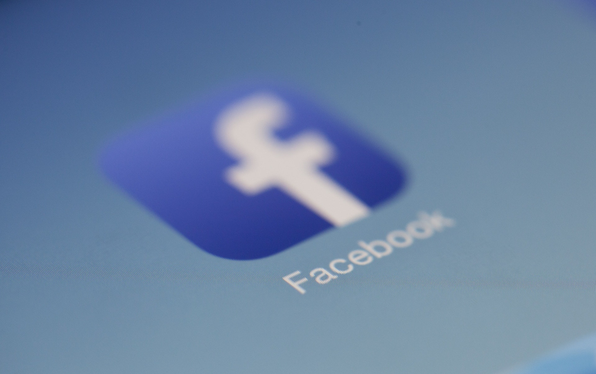Keuntungan Memakai Jasa Iklan Facebook, Leverage Bisnis Efektif